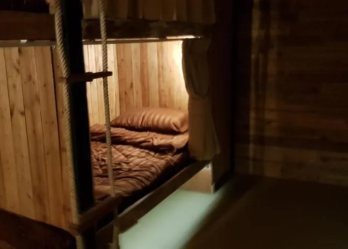 Cozy Cabin Close To Night Market, Mrt, Bts, Airport Train Station * Bangkok